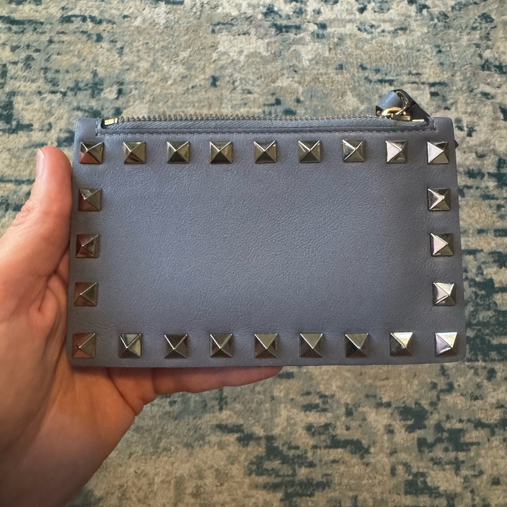 Valentino Rockstud Zip Leather Cardcase -EUC